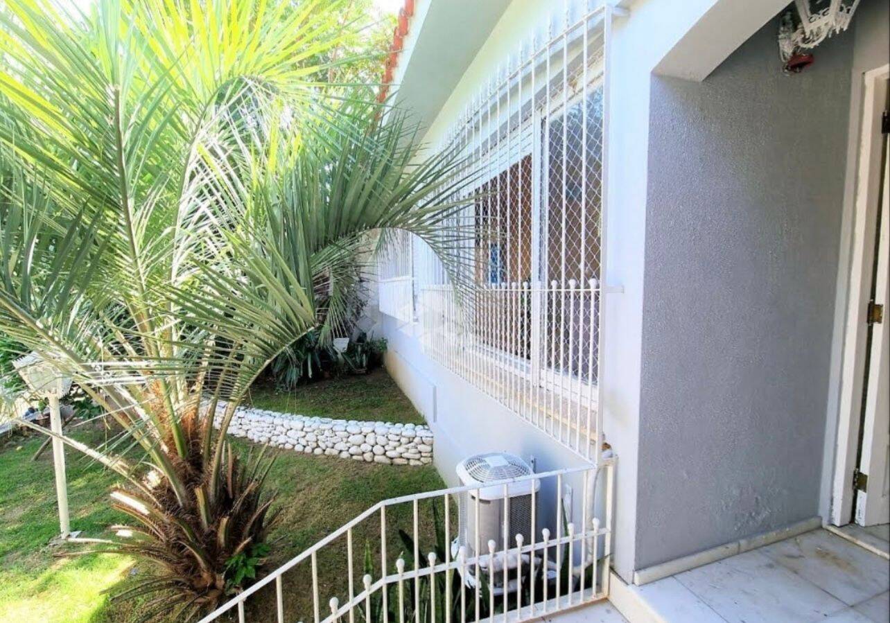 Casa, 3 quartos, 251 m² - Foto 1