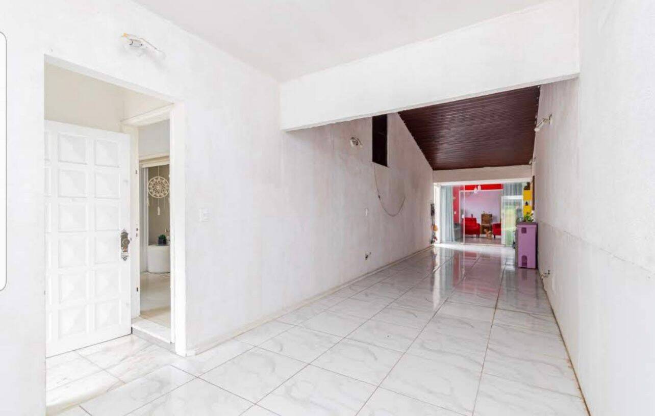 Casa, 3 quartos, 251 m² - Foto 13