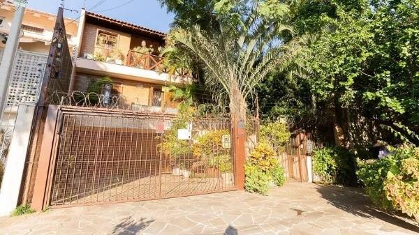 Casa, 4 quartos, 233 m² - Foto 2