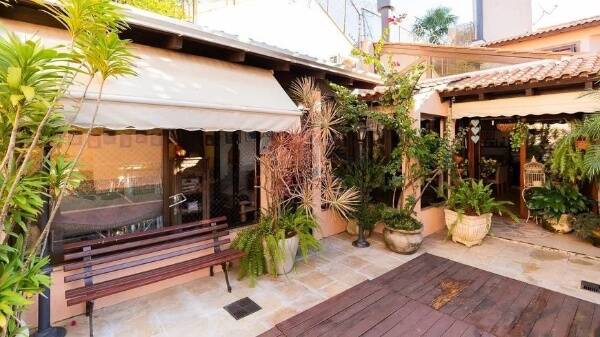 Casa, 4 quartos, 233 m² - Foto 6