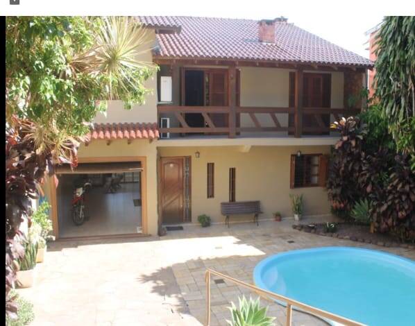 Casa, 3 quartos, 263 m² - Foto 1