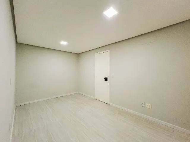 Casa, 5 quartos, 230 m² - Foto 6