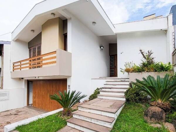 Casa, 3 quartos, 233 m² - Foto 1