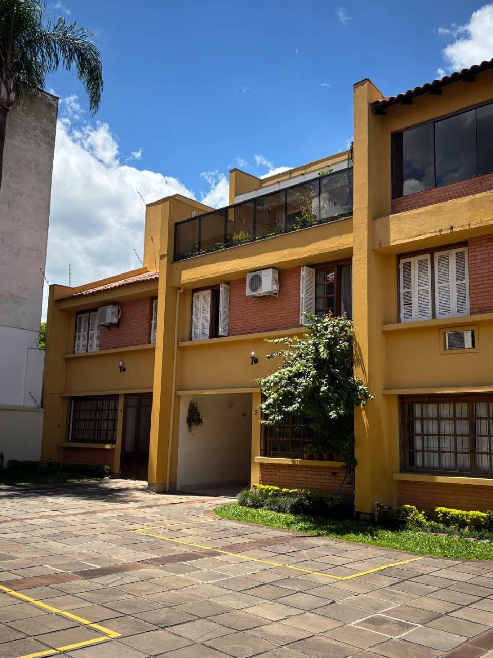 Casa, 3 quartos, 166 m² - Foto 1