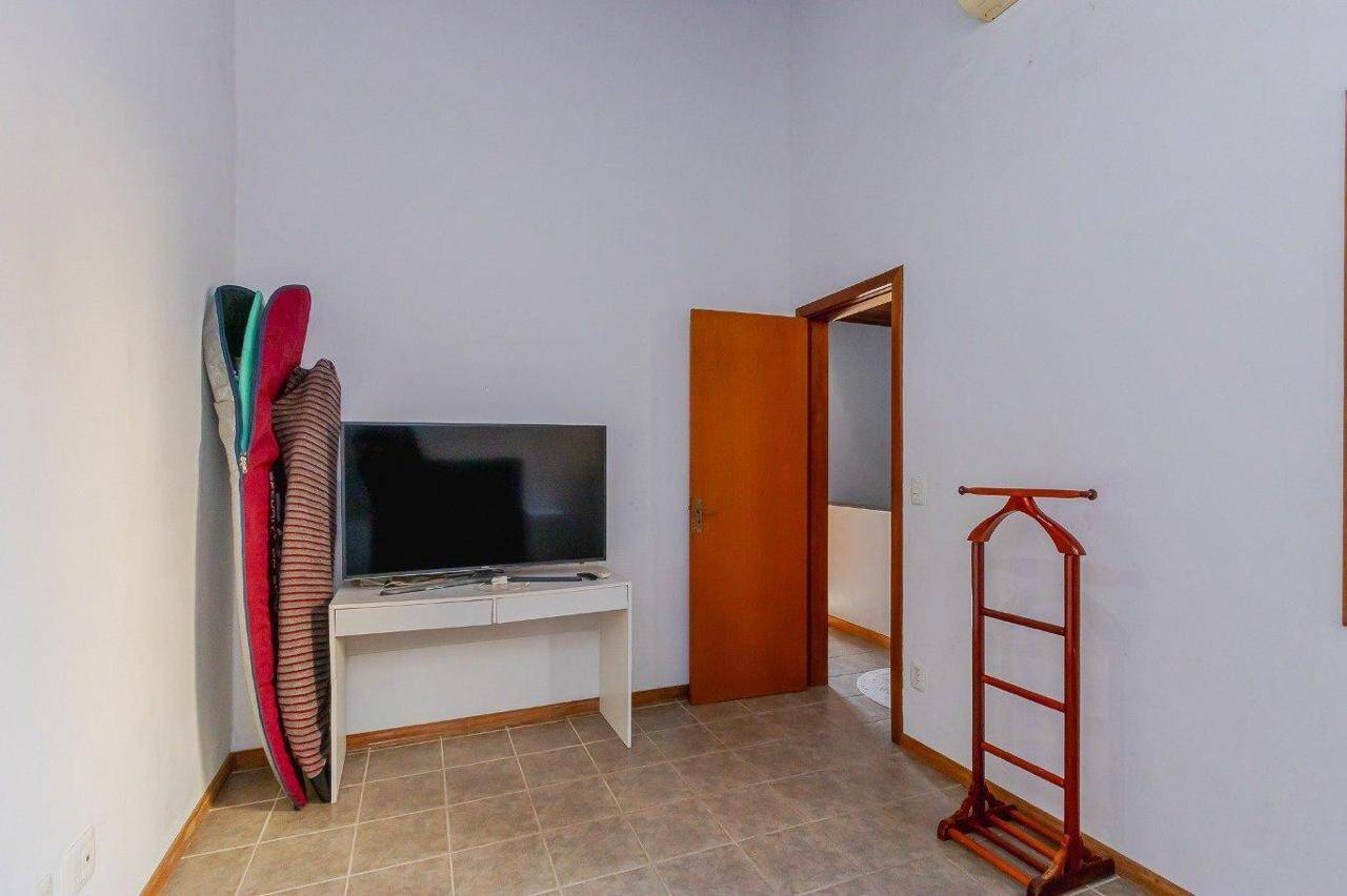 Casa, 3 quartos, 96 m² - Foto 13