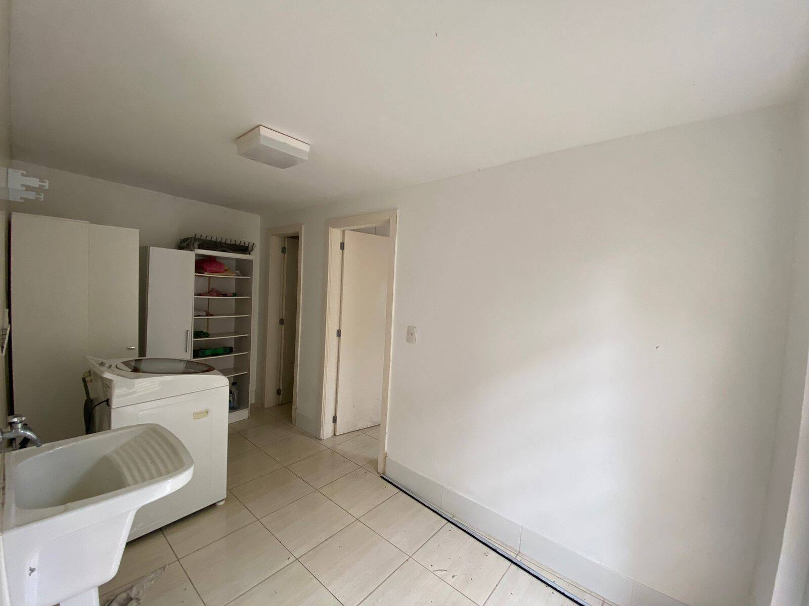 Casa, 4 quartos, 265 m² - Foto 13