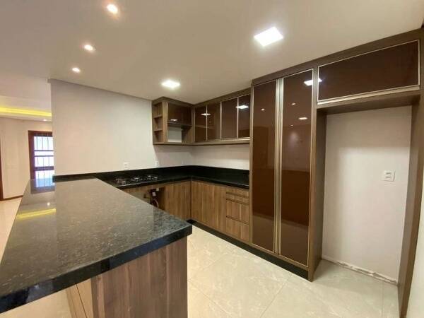 Casa, 3 quartos, 235 m² - Foto 6