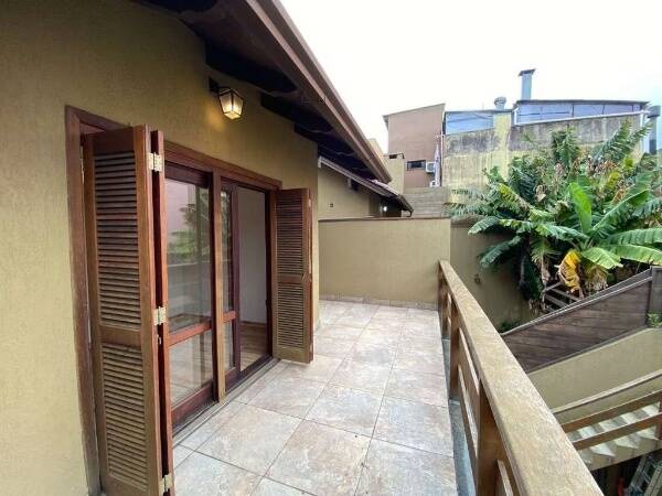 Casa, 3 quartos, 235 m² - Foto 25