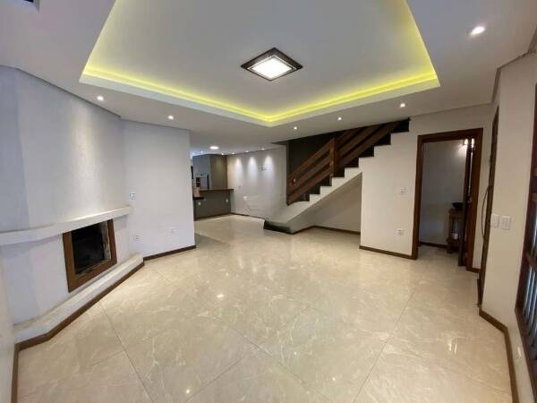 Casa, 3 quartos, 235 m² - Foto 2