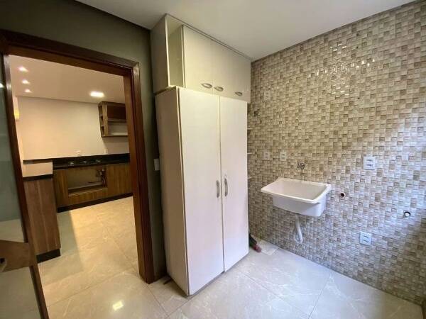 Casa, 3 quartos, 235 m² - Foto 10