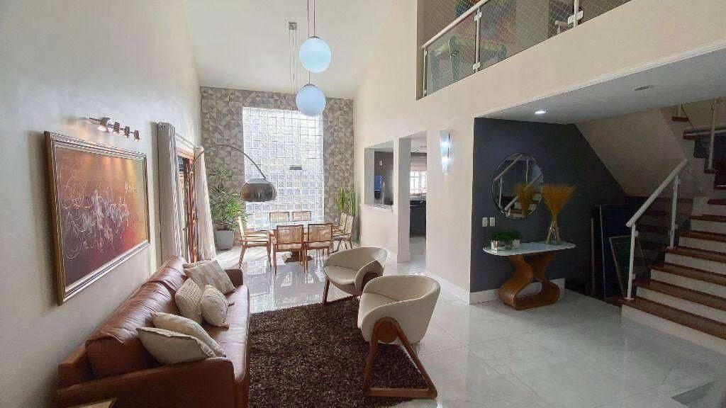 Casa, 3 quartos, 300 m² - Foto 2