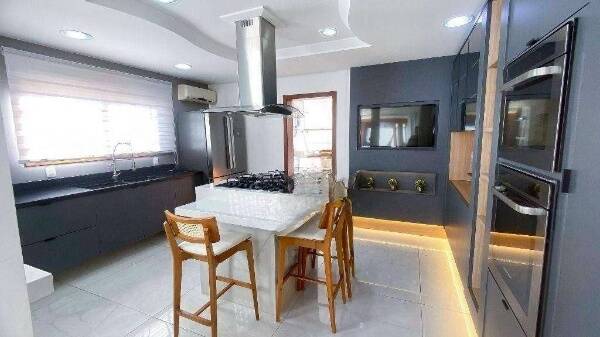 Casa, 3 quartos, 300 m² - Foto 5