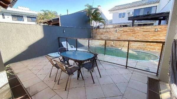 Casa, 3 quartos, 300 m² - Foto 22