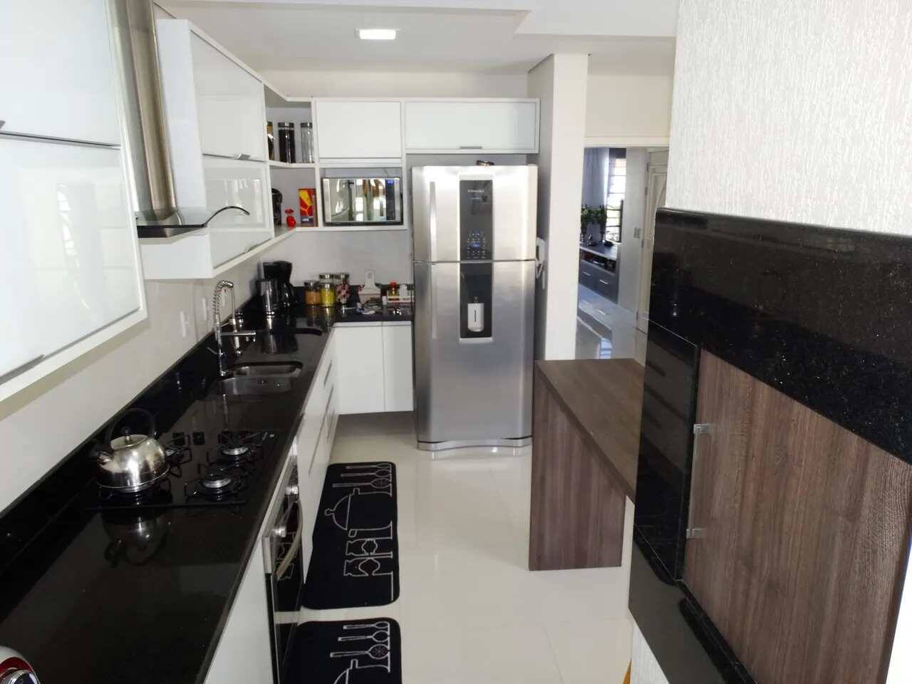 Casa, 5 quartos, 244 m² - Foto 8