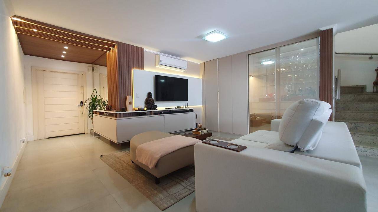 Casa, 3 quartos, 182 m² - Foto 1