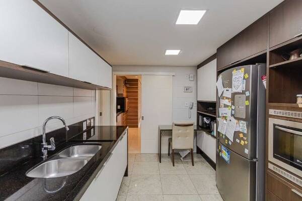 Apartamento, 3 quartos, 236 m² - Foto 11