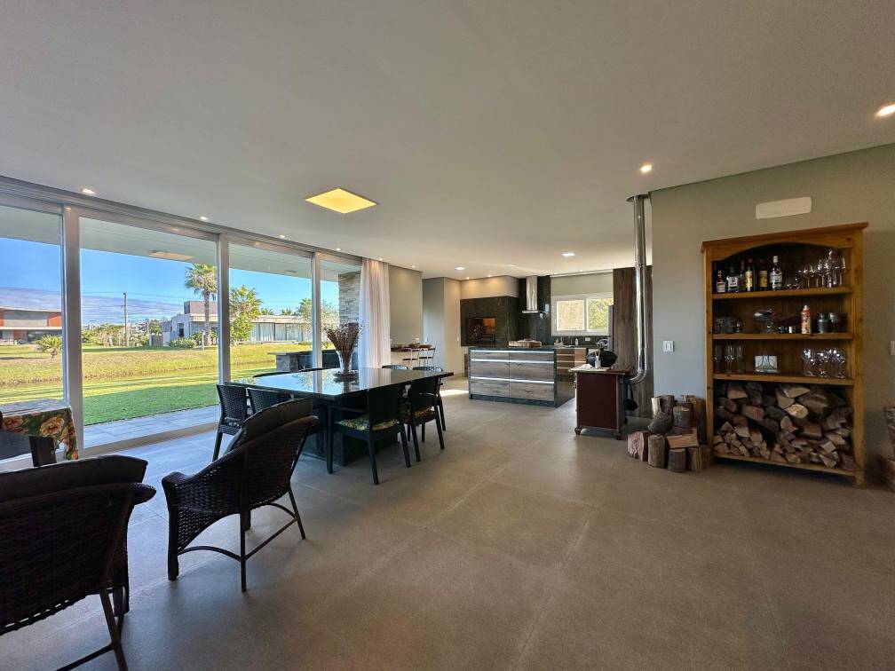 Casa, 4 quartos, 313 m² - Foto 4