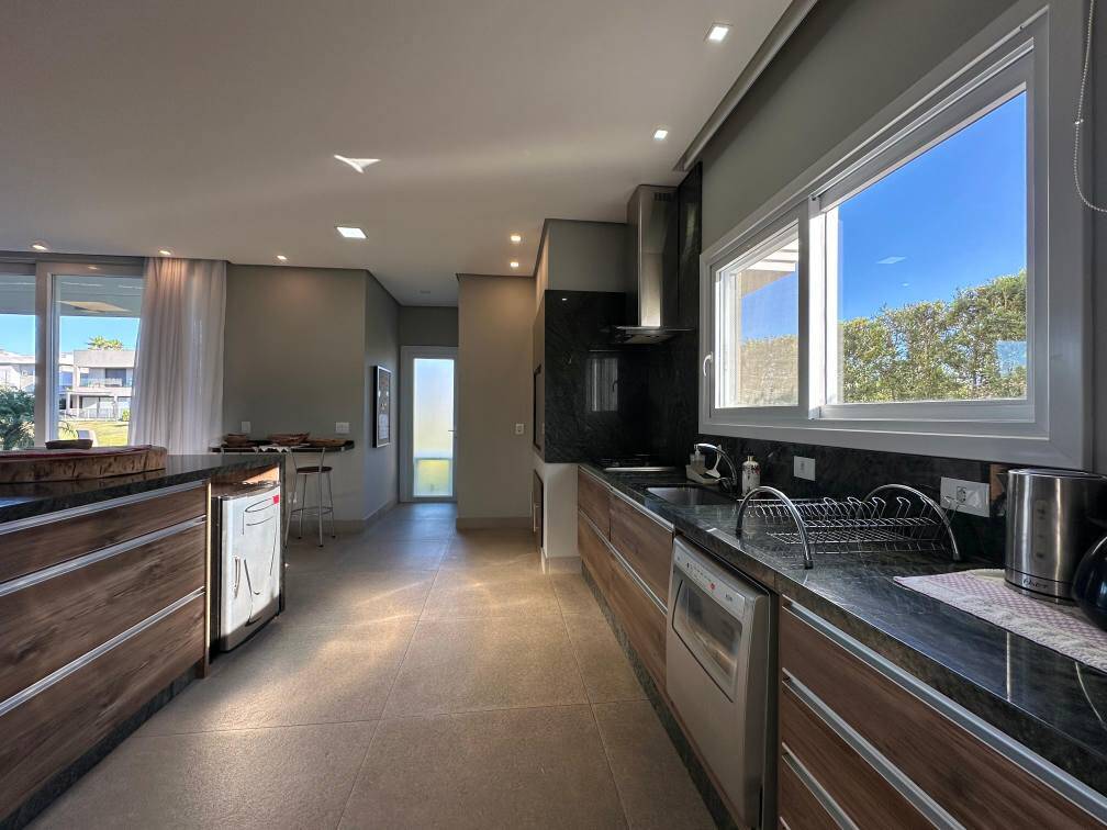 Casa, 4 quartos, 313 m² - Foto 8