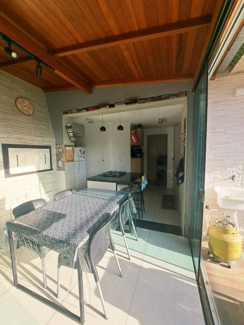 Apartamento à venda com 2 quartos, 105m² - Foto 3