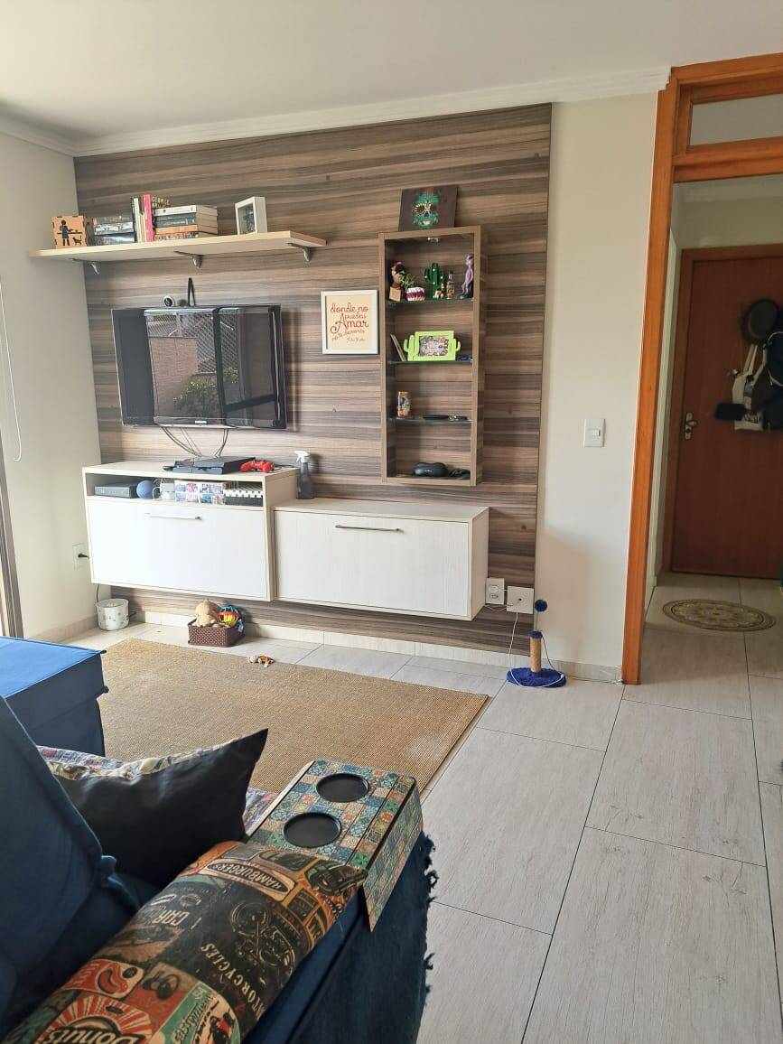 Apartamento à venda com 2 quartos, 105m² - Foto 2