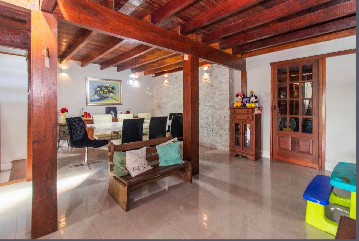 Casa, 3 quartos, 210 m² - Foto 4