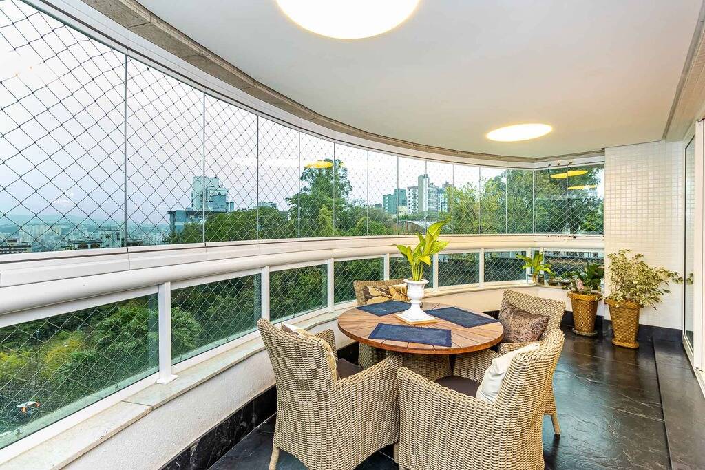 Apartamento, 3 quartos, 223 m² - Foto 1