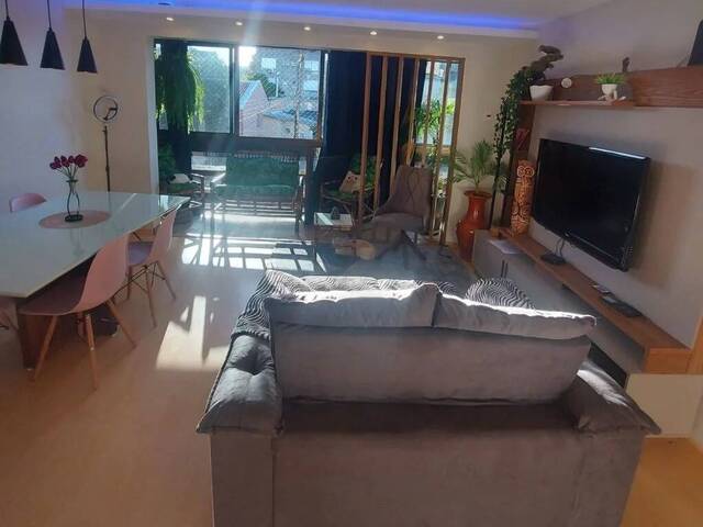 Apartamento para Venda em Porto Alegre - 2