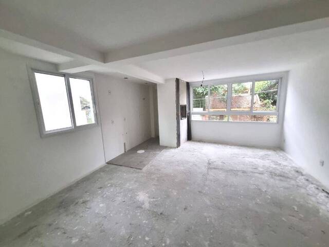 #57 - Apartamento para Venda em Porto Alegre - RS