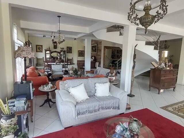 Casa para Venda em Porto Alegre - 3