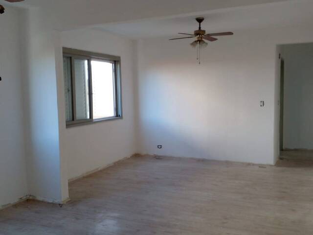 Apartamento para Venda em Porto Alegre - 2