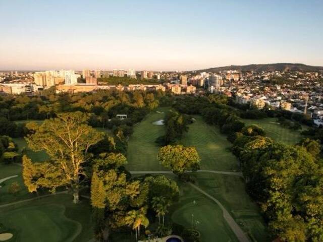 #210 - Apartamento para Venda em Porto Alegre - RS - 3