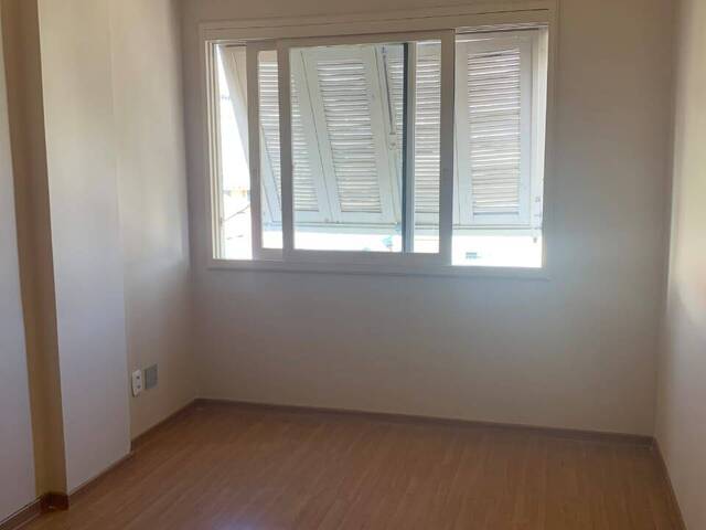 Apartamento para Venda em Porto Alegre - 4