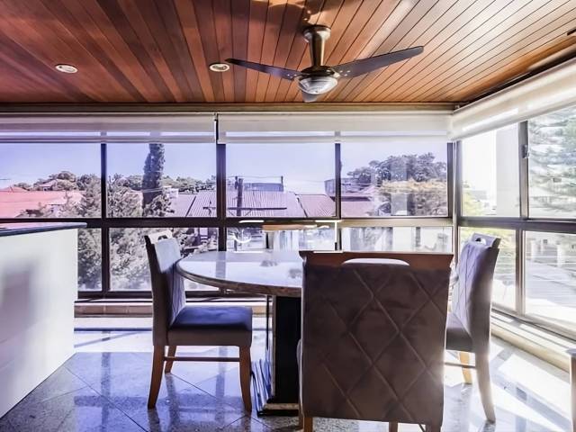 Apartamento para Venda em Porto Alegre - 2