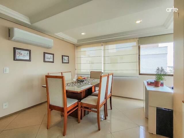 Apartamento para Venda em Porto Alegre - 3