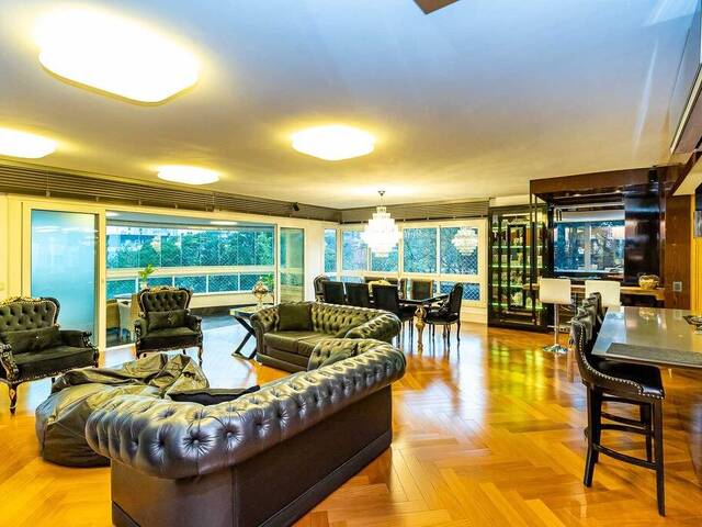 Apartamento para Venda em Porto Alegre - 2