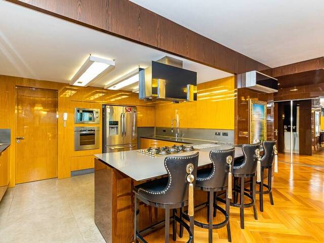 Apartamento para Venda em Porto Alegre - 3