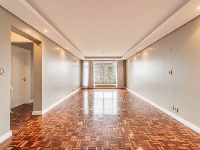 Apartamento para Venda em Porto Alegre - 2